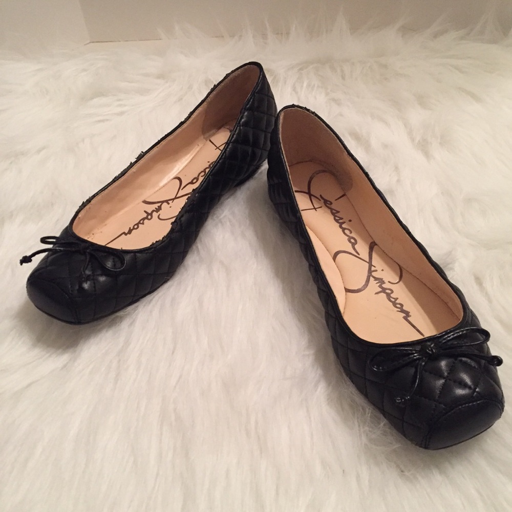 Jessica Simpson “Mabelle” black leather flats.
